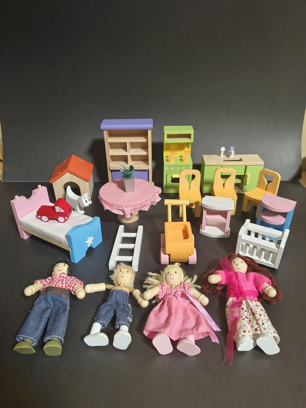 Le Toy Van - Wooden Dolls House Starter Furniture Set And Family of 4
